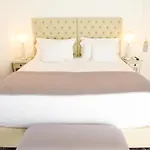 Homestay Sra Da Oliveira Solar Heritage Leiria