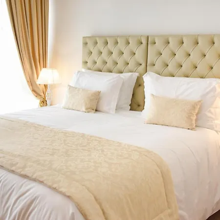 Sra Da Oliveira Solar Heritage Homestay *