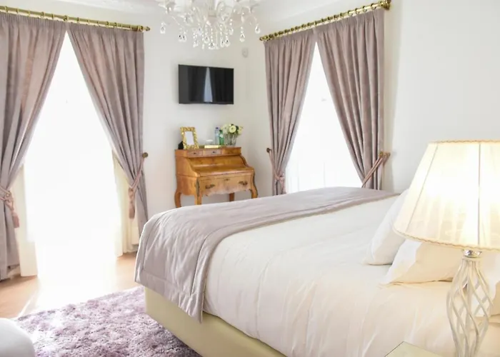 Sra Da Oliveira Solar Heritage *