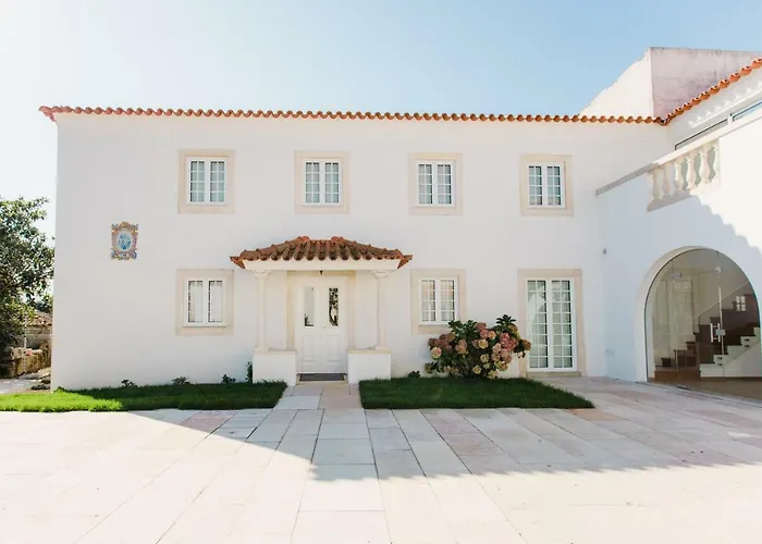 Sra Da Oliveira Solar Heritage Homestay Leiria